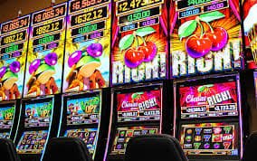 Blackjack ကာဒ်ဂိမ်း — 21 ရောက်အောင် ကစားနည်း